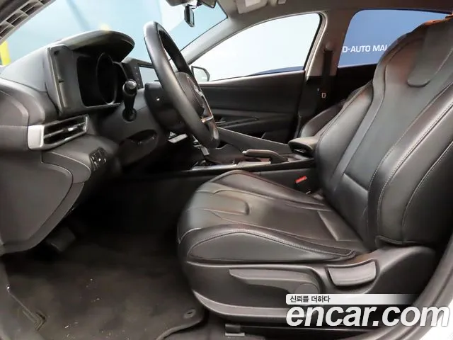 Hyundai Elantra 2021 thumb 6