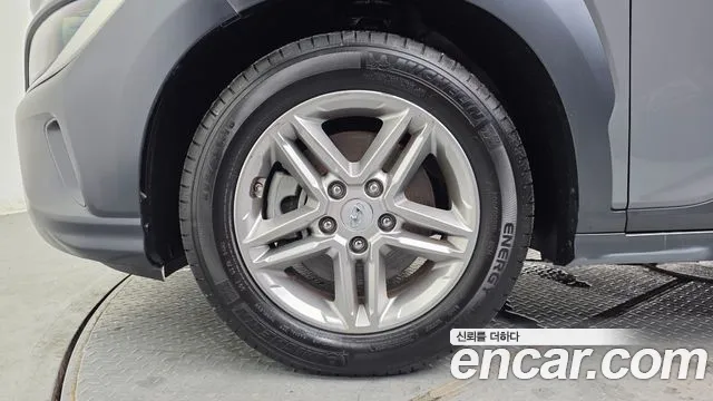 Hyundai Kona 2021 thumb 9