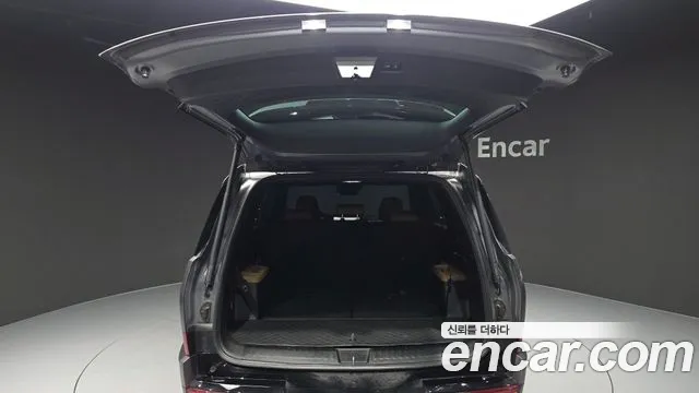Hyundai Santa Fe 2024 thumb 8