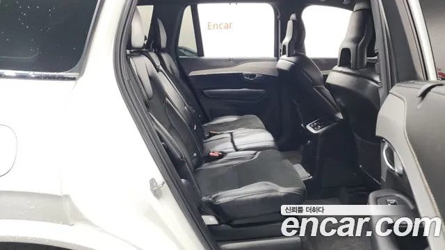 Volvo XC90 2021 thumb 2