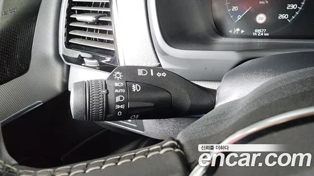 Volvo XC90 2021 thumb 6