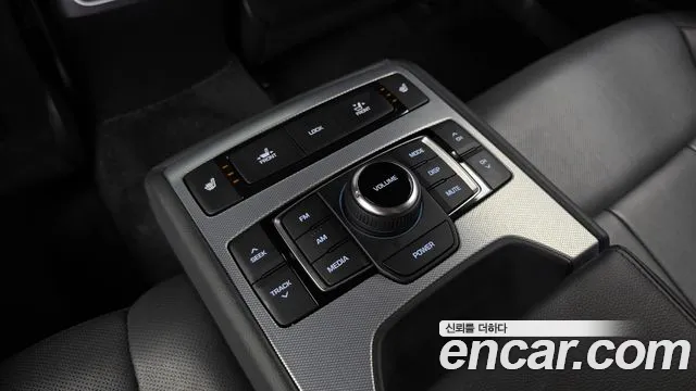 Genesis G80 2018 thumb 9