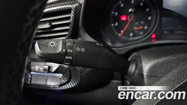Hyundai Veloster 2018 thumb 9