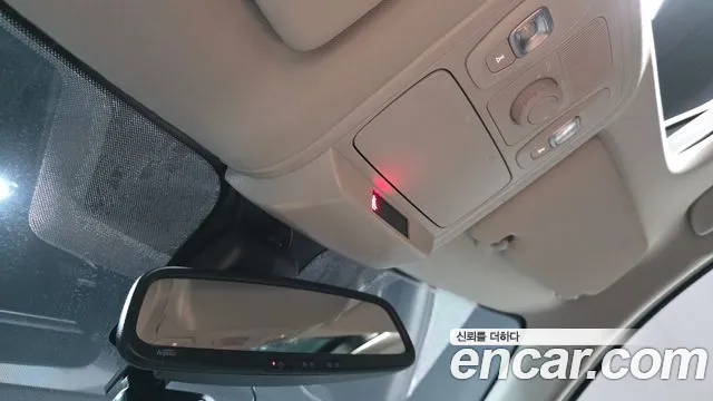 Renault SM6 2018 thumb 7