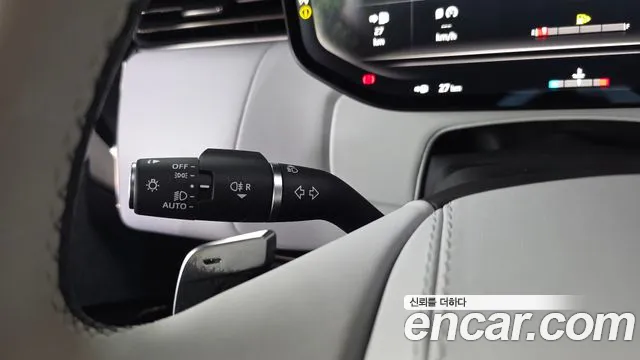 Land Rover Range Rover Sport 2025 thumb 6