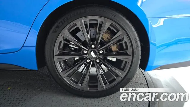 Cadillac CT5-V 2023 thumb 3
