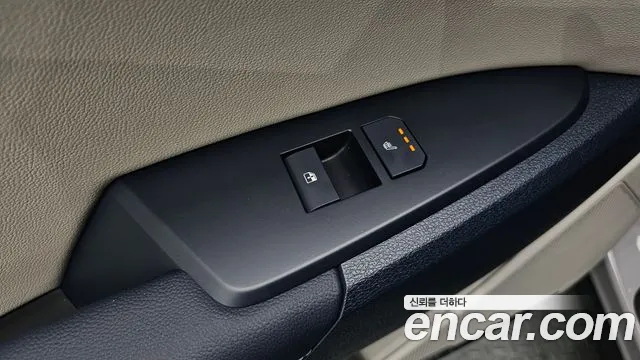 Kia Sportage 2025 thumb 9