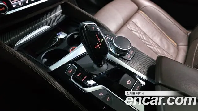 BMW 5 серии 2019 thumb 6