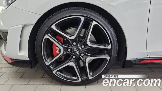 Hyundai Veloster 2018 thumb 2
