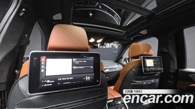 BMW X7 2022 thumb 7