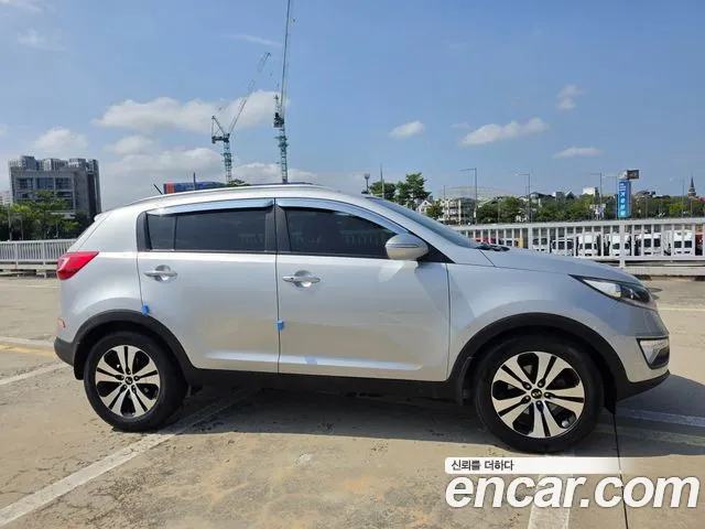 Kia Sportage 2012 thumb 6