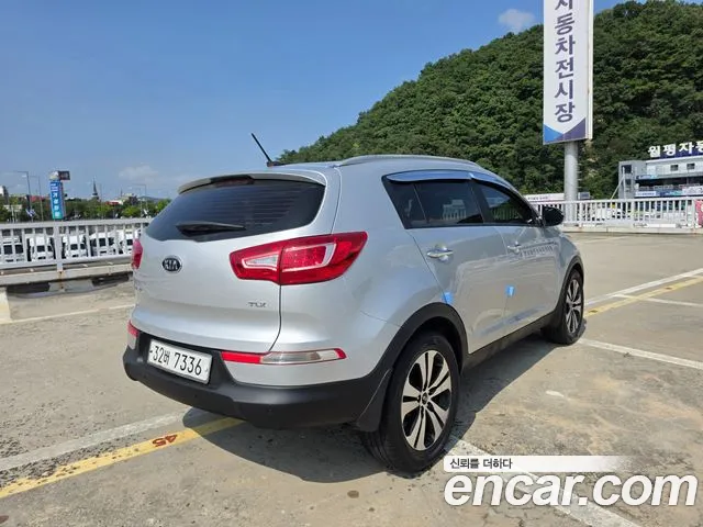 Kia Sportage 2012 thumb 7