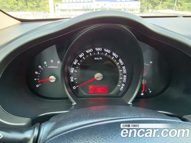 Kia Sportage 2012 thumb 8