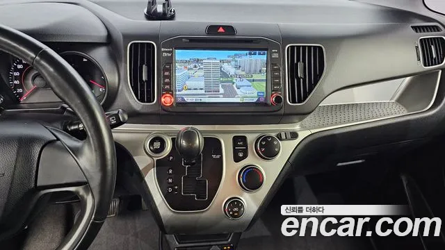 Kia Ray 2017 thumb 10