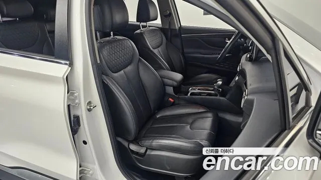 Hyundai Santa Fe 2020 thumb 2