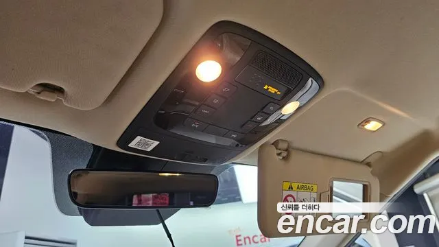 Kia Carnival 2021 thumb 8