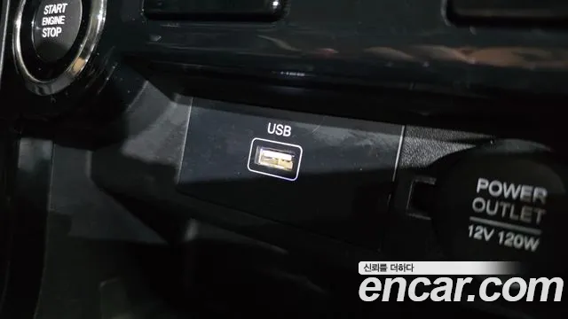KGM Korando 2019 thumb 8