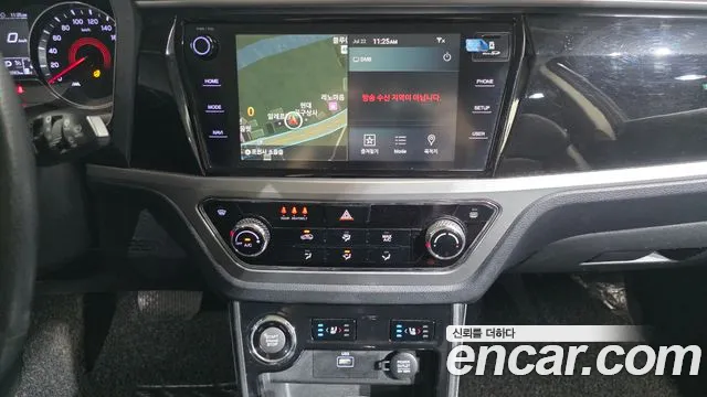 KGM Korando 2019 thumb 12