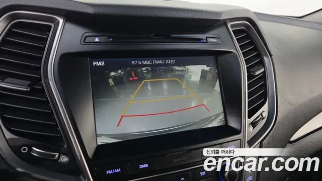 Hyundai Santafe 2018 thumb 3