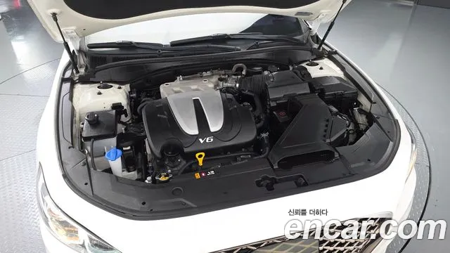 Hyundai Grandeur 2017 thumb 8