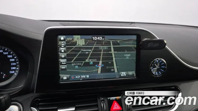 Hyundai Grandeur 2017 thumb 9