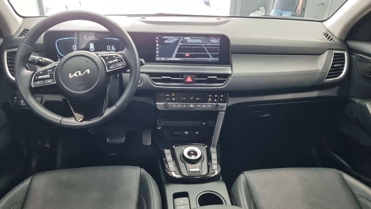 Kia Seltos 2025 thumb 10