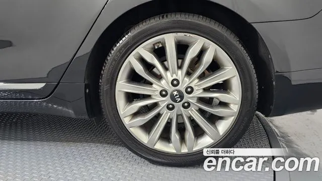 Kia K7 2019 thumb 4
