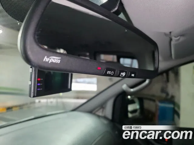 Hyundai Staria 2017 thumb 4