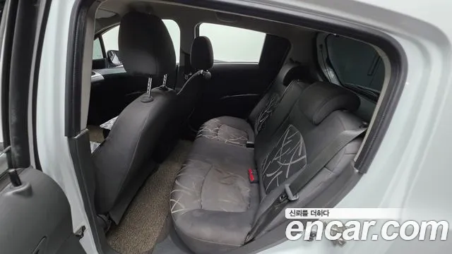 Chevrolet Spark 2015 thumb 9