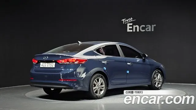Hyundai AD 2016 thumb 11