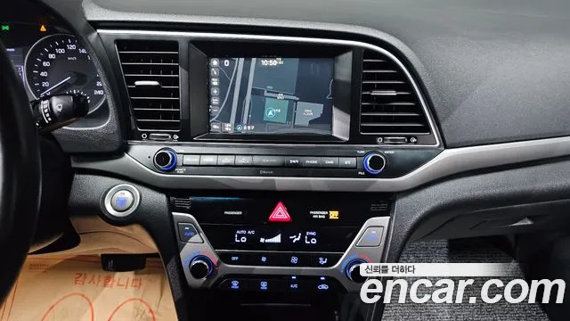 Hyundai AD 2016 thumb 8