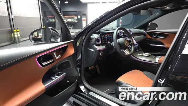 Mercedes-Benz C-Class 2023 thumb 6