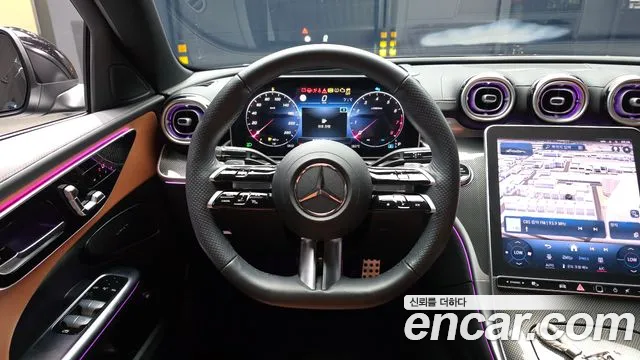 Mercedes-Benz C-Class 2023 thumb 3