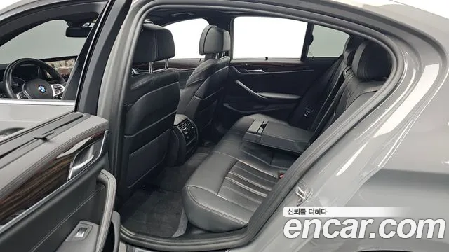 BMW 5 серии 2022 thumb 7