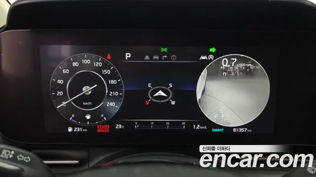 Kia Carnival 2021 thumb 4