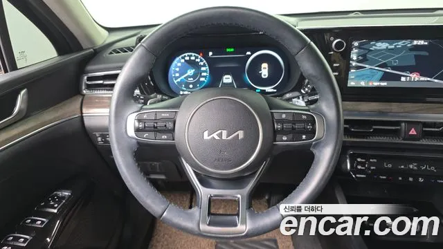Kia K5 2023 thumb 3