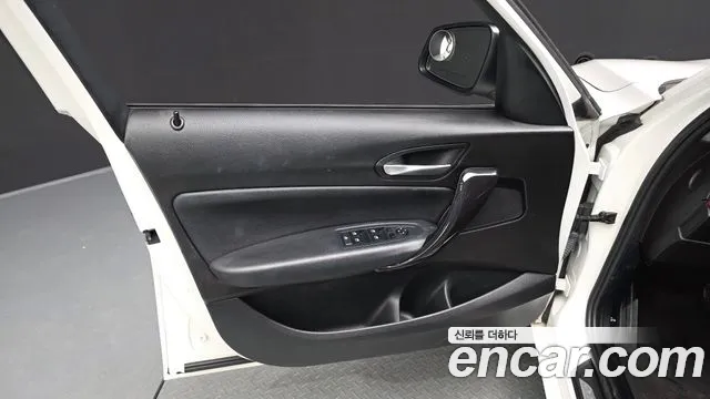 BMW 1 серии 2015 thumb 2