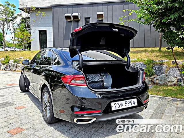 Hyundai Grandeur 2016 thumb 6