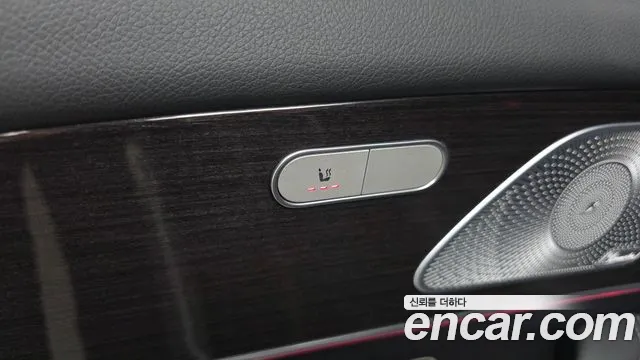 Mercedes-Benz E-Класс 2023 thumb 6