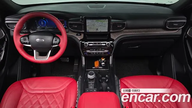Ford Explorer 2022 thumb 12