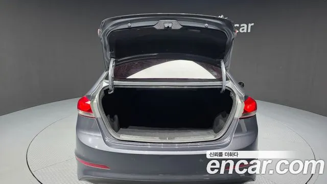Hyundai AD 2017 thumb 9