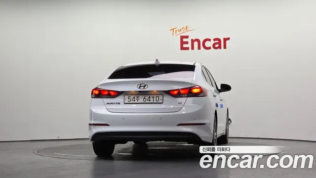 Hyundai Avante 2017 thumb 7