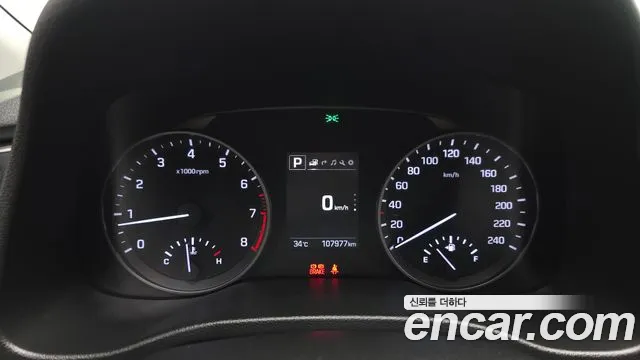 Hyundai Avante 2017 thumb 4