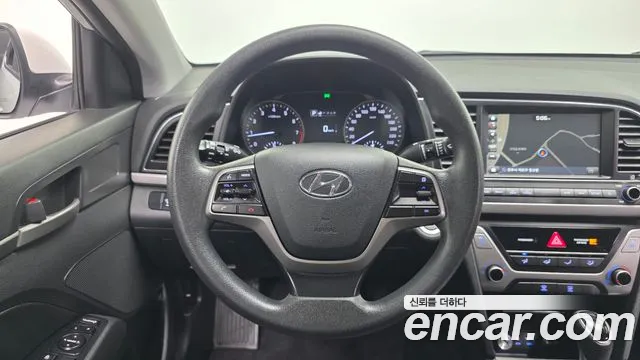Hyundai Avante 2017 thumb 11