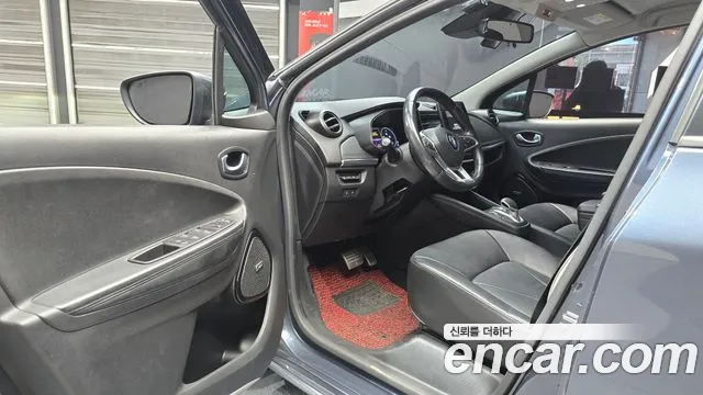 Renault Zoe 2020 thumb 11