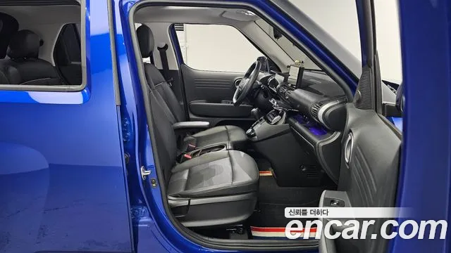 Hyundai Casper 2023 thumb 2