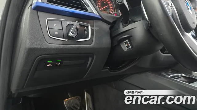 BMW 3 серии 2018 thumb 6