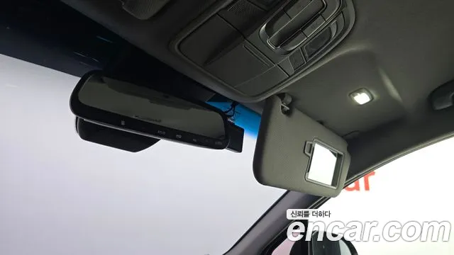 Hyundai Santa Fe 2018 thumb 11