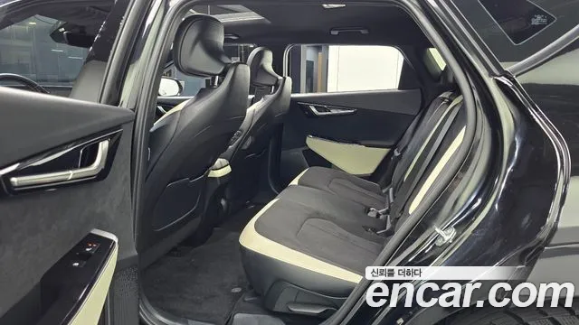 Kia EV6 2022 thumb 6
