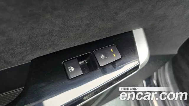 Kia EV6 2022 thumb 3